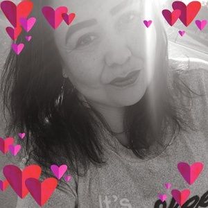 Meet your Posher, Lavonne